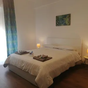 ゲストハウス Residenze Sorrentino, バーリ